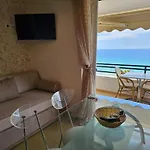 Corfu Menigos 86 גליפאדה