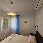 Corfu Menigos 86 * גליפאדה