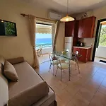 דירה Corfu Menigos 86