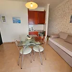 Corfu Menigos 86 דירה גליפאדה