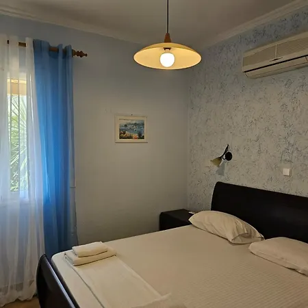Corfu Menigos Апартаменты
