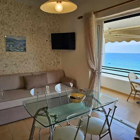 Corfu Menigos *