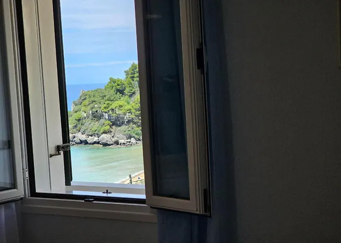 Apartamento Corfu Menigos 86 *